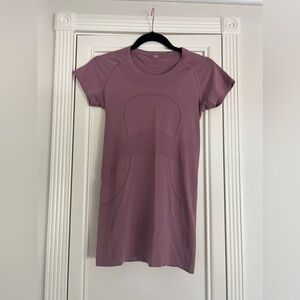 LULULEMON SWIFTLY TECH SHORT SLEEVED SHIRT